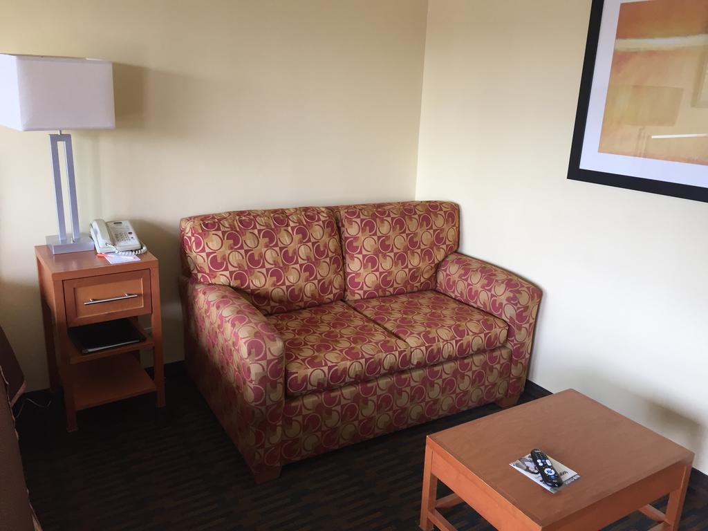 Howard Johnson By Wyndham San Diego Sea World Bagian luar foto